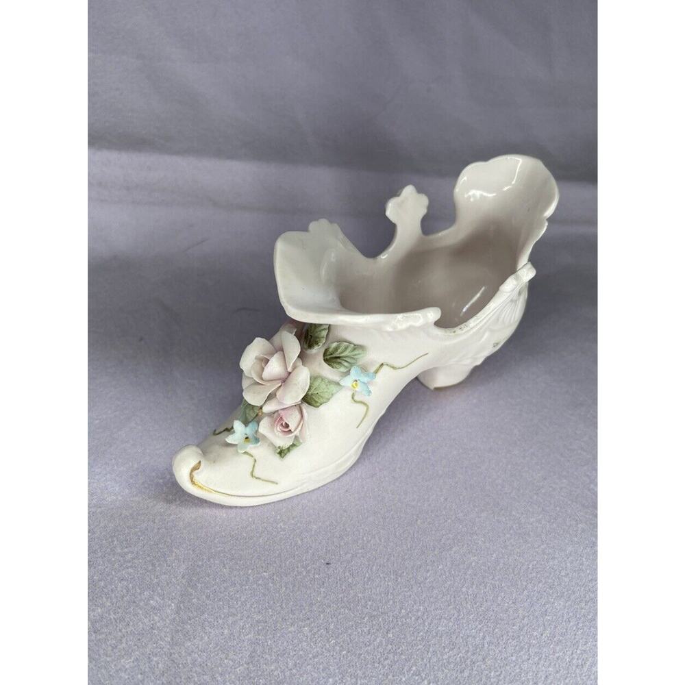 Vintage Lefton Porcelain Bisque Victorian Shoe Figurine Hand Painted #1204